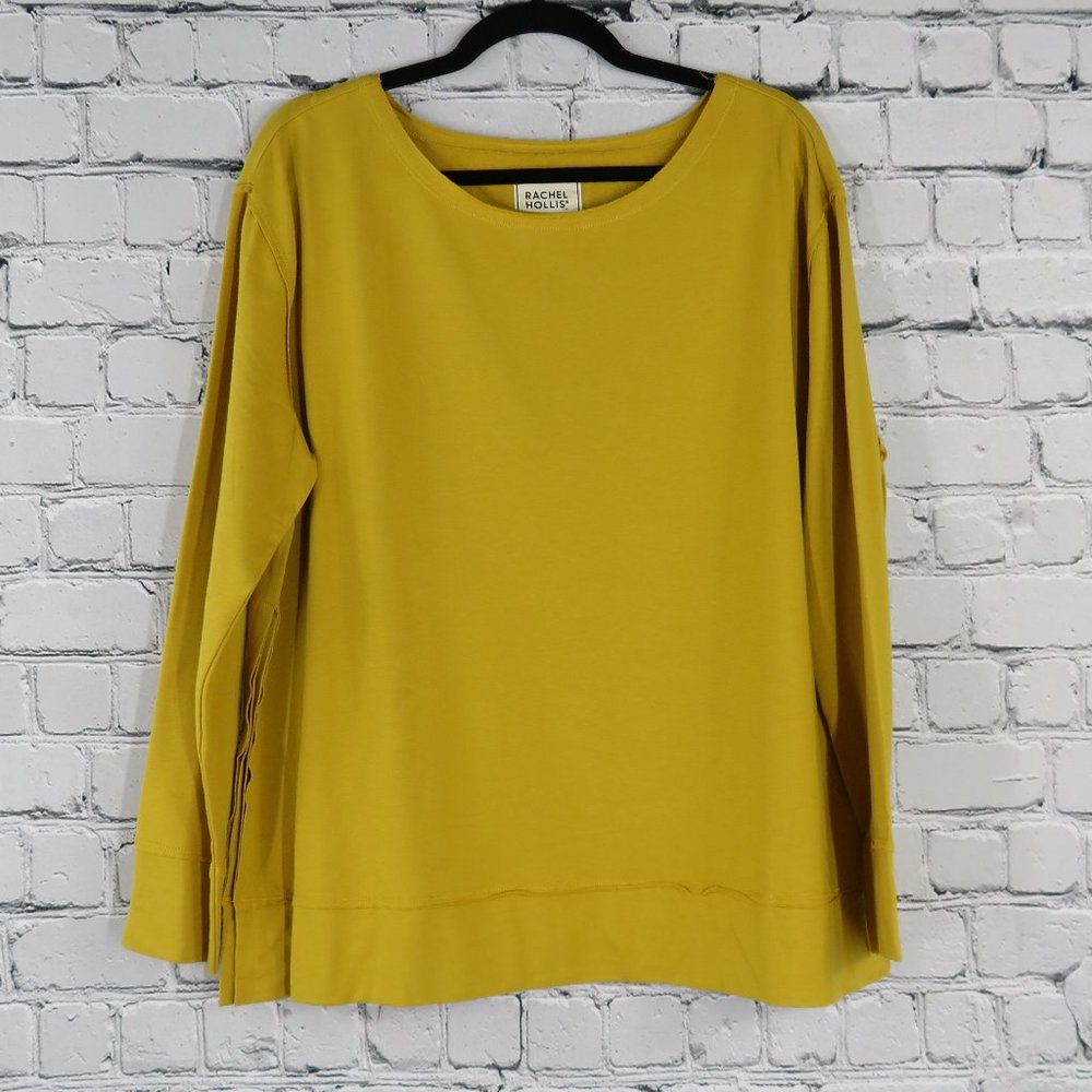 Women's Long Sleeve Crew Neck Top w/ Side Slits - Gold